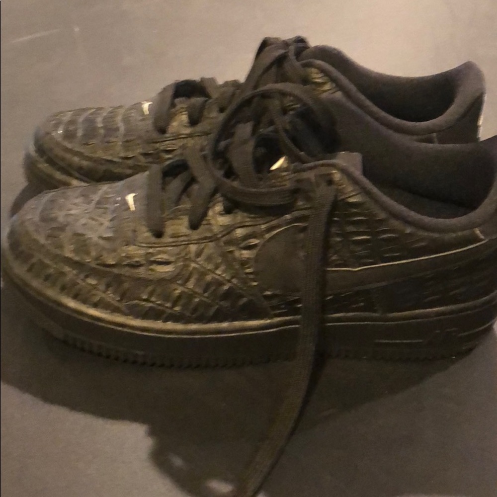 Nike Air Force One Lows  black snakeskin
